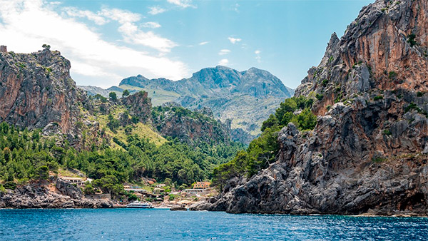 Las mejores excursiones en la naturaleza por España