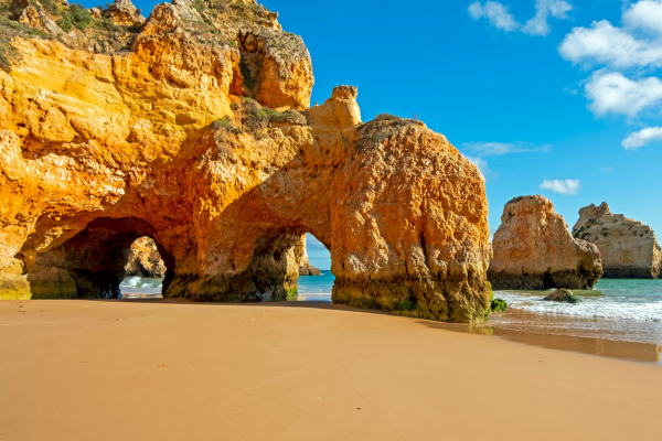 donde viajar barato europa mejores destinos viaje economico memorable